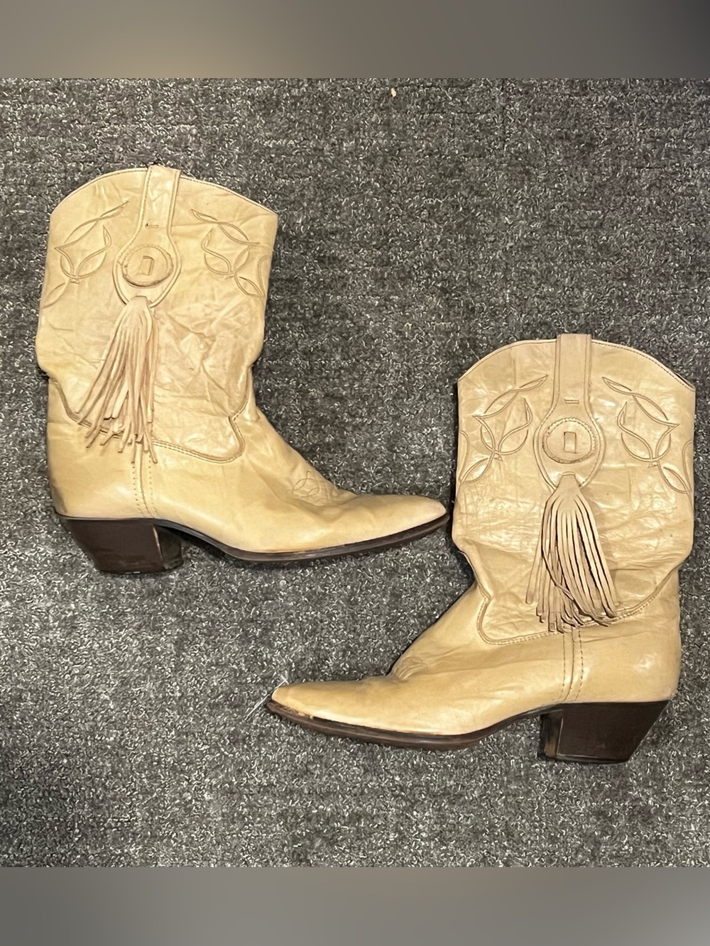 LAREDO - Women's Tan Western Fringe Leather Boots